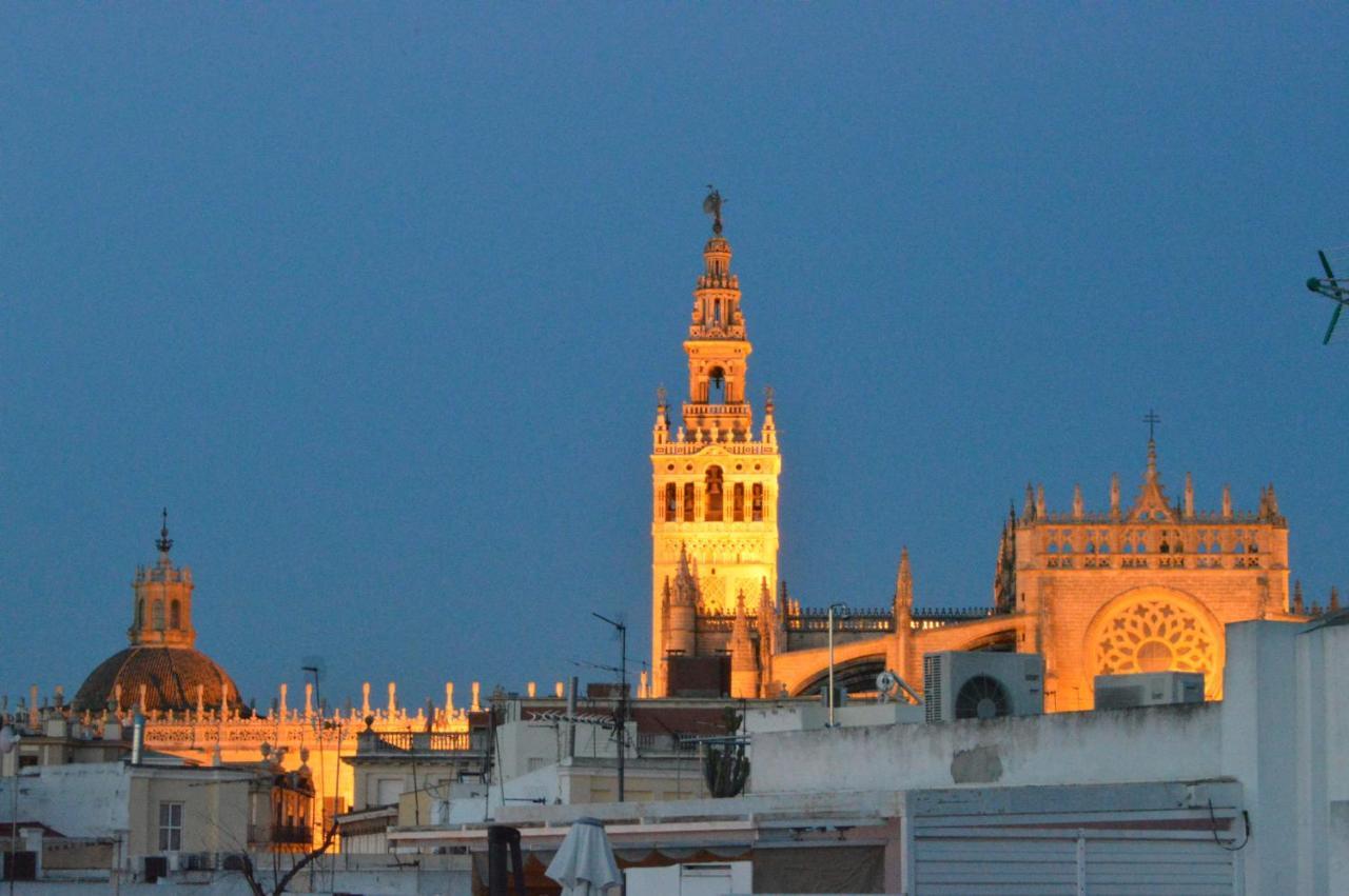 Homeyseville-Amazing Penthouse Giralda Views 8 Pax, Parking Optional Екстер'єр фото