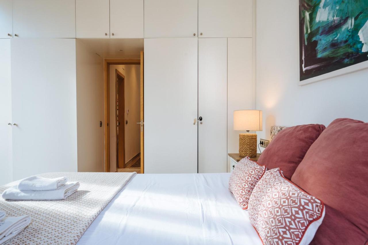 Homeyseville-Amazing Penthouse Giralda Views 8 Pax, Parking Optional Екстер'єр фото